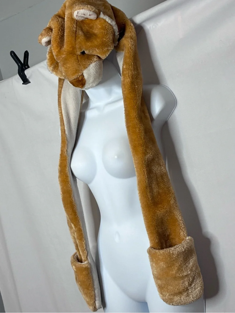 🐼 3/$25 GUC Plush Bear Hooded Scarf with Mittens and Lion Hat - Camel